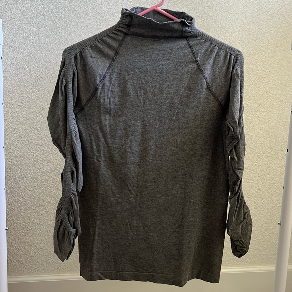 Fabletics long sleeve turtle neck